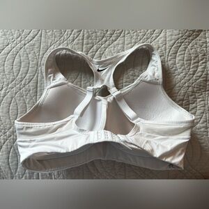 Nike Pro Alpha Dri-FIT High-Support Womens Sports Bra White